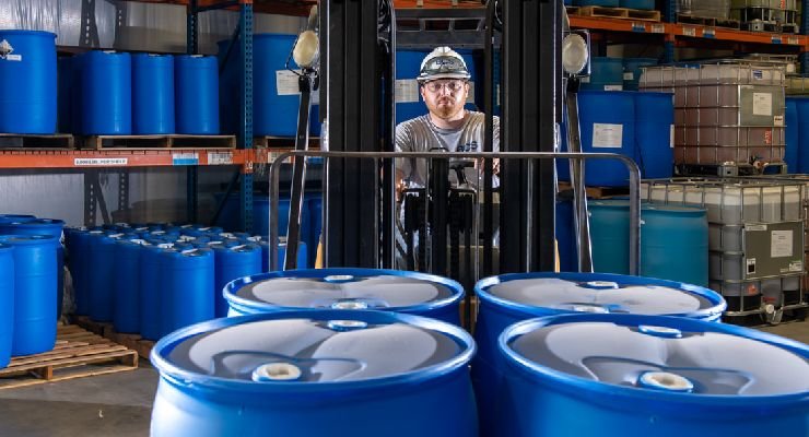 Métodos y procedimientos laborales cuando hay productos químicos en el