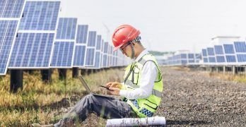 Conoce los principales riesgos para los trabajadores solitarios