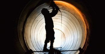 Guía de prevención de riesgos en espacios confinados según el MTPE