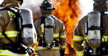 Guía de la OIT para reducir y controlar el riesgo de incendio en el trabajo