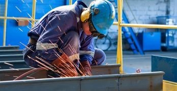 OIT advierte que tres millones de trabajadores mueren por accidentes y enfermedades profesionales