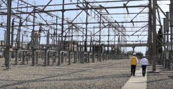 Equipo de ingeniería peruana presenta avance en sistemas de protección eléctrica en foro internacional