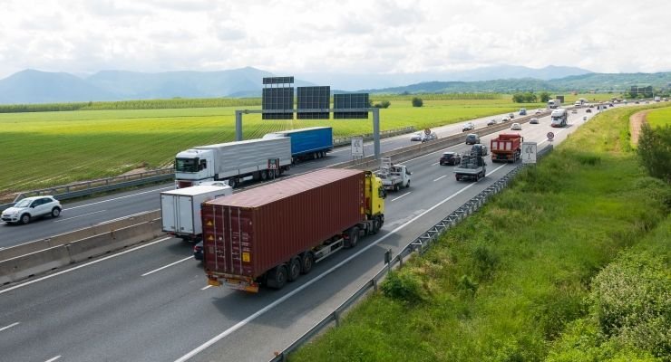Presión laboral y velocidad: los riesgos ocultos del transporte en América Latina